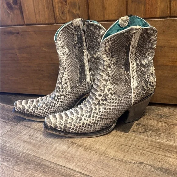 Corral Gray Snakeskin Heeled Boots - Picture 2 of 4
